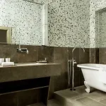La Maison D'uzes Relais & Chateaux 5*