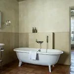 La Maison D'uzes Relais & Chateaux 5*