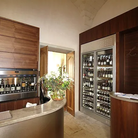 La Maison D'uzes Relais & Chateaux Hotel 5*