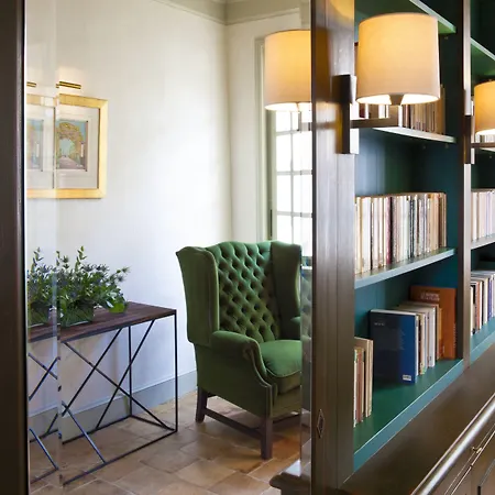 La Maison D'uzes Relais & Chateaux Hotel 5*