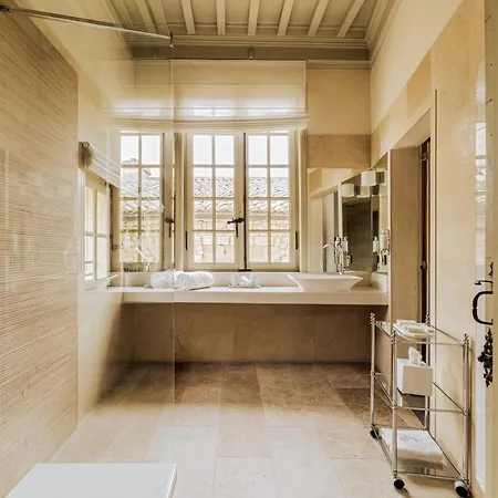 Szálloda La Maison D'uzes Relais & Chateaux