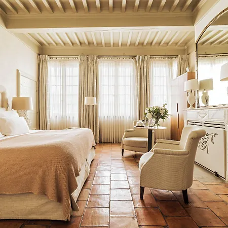 La Maison D'uzes Relais & Chateaux 5*