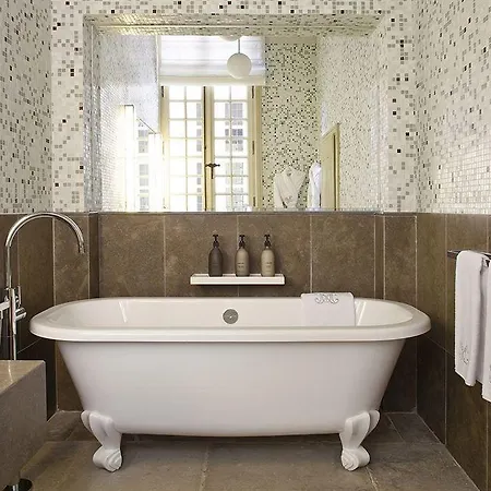 Hotel La Maison D'uzes Relais & Chateaux 5*