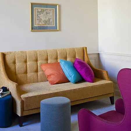 La Maison D'uzes Relais & Chateaux Hotel 5*