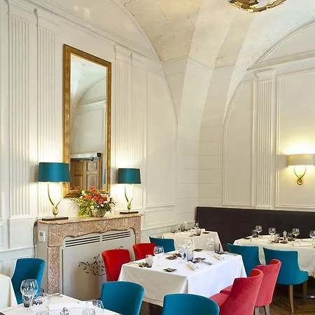 La Maison D'uzes Relais & Chateaux 5*