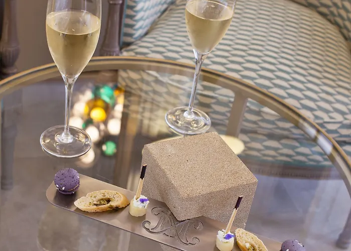 La Maison D'uzès Relais&châteaux Hotel