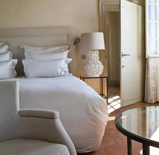 La Maison D'uzès Relais&châteaux Hotel 5*